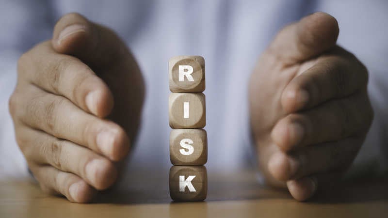 How To Manage Risk Under the New Normal In 2022